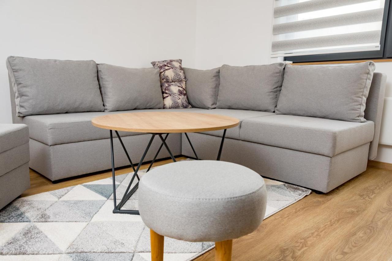 יהורינה Apartmani Kamavu מראה חיצוני תמונה